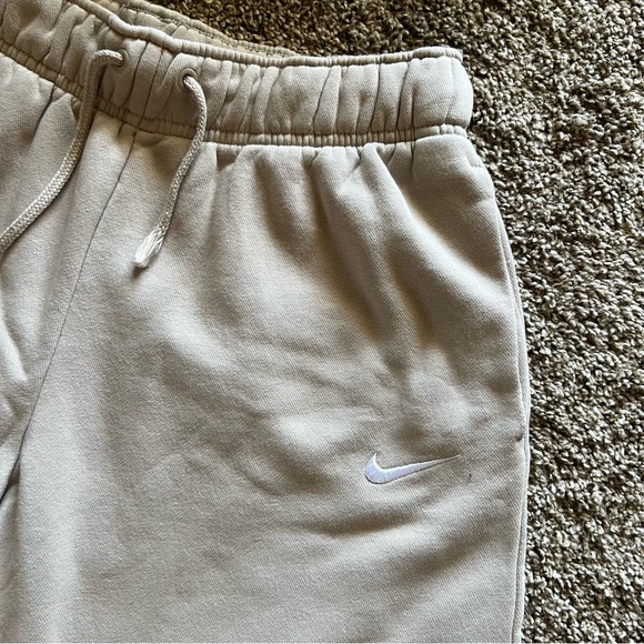 Nike Barrel Leg Sweatpants - Light Tan - Picture 3 of 10